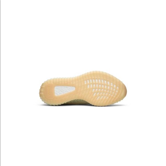 Yeezy Boost 350 v2 Butter NWT - Picture 2 of 10